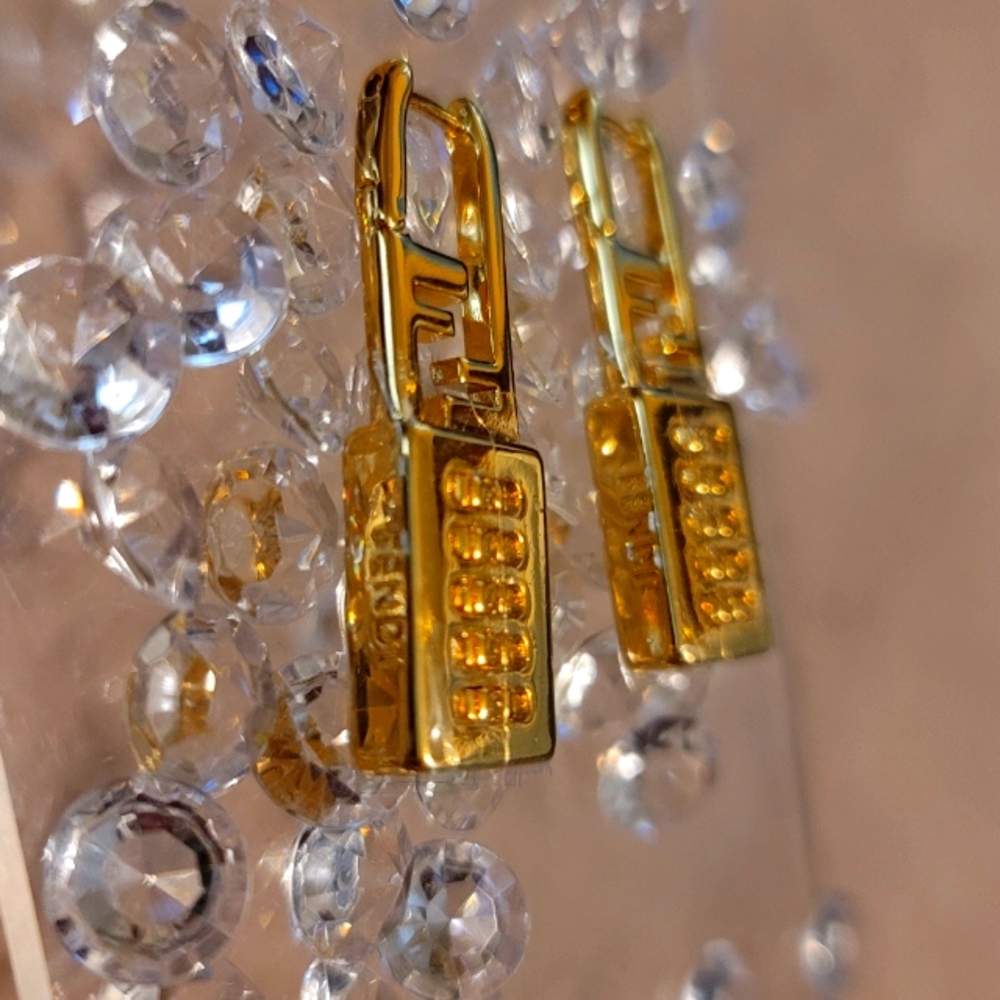 FEndi  O lock Mono